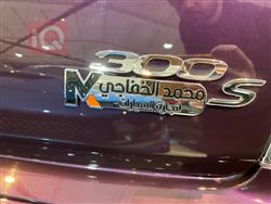 كرايسلر 300
